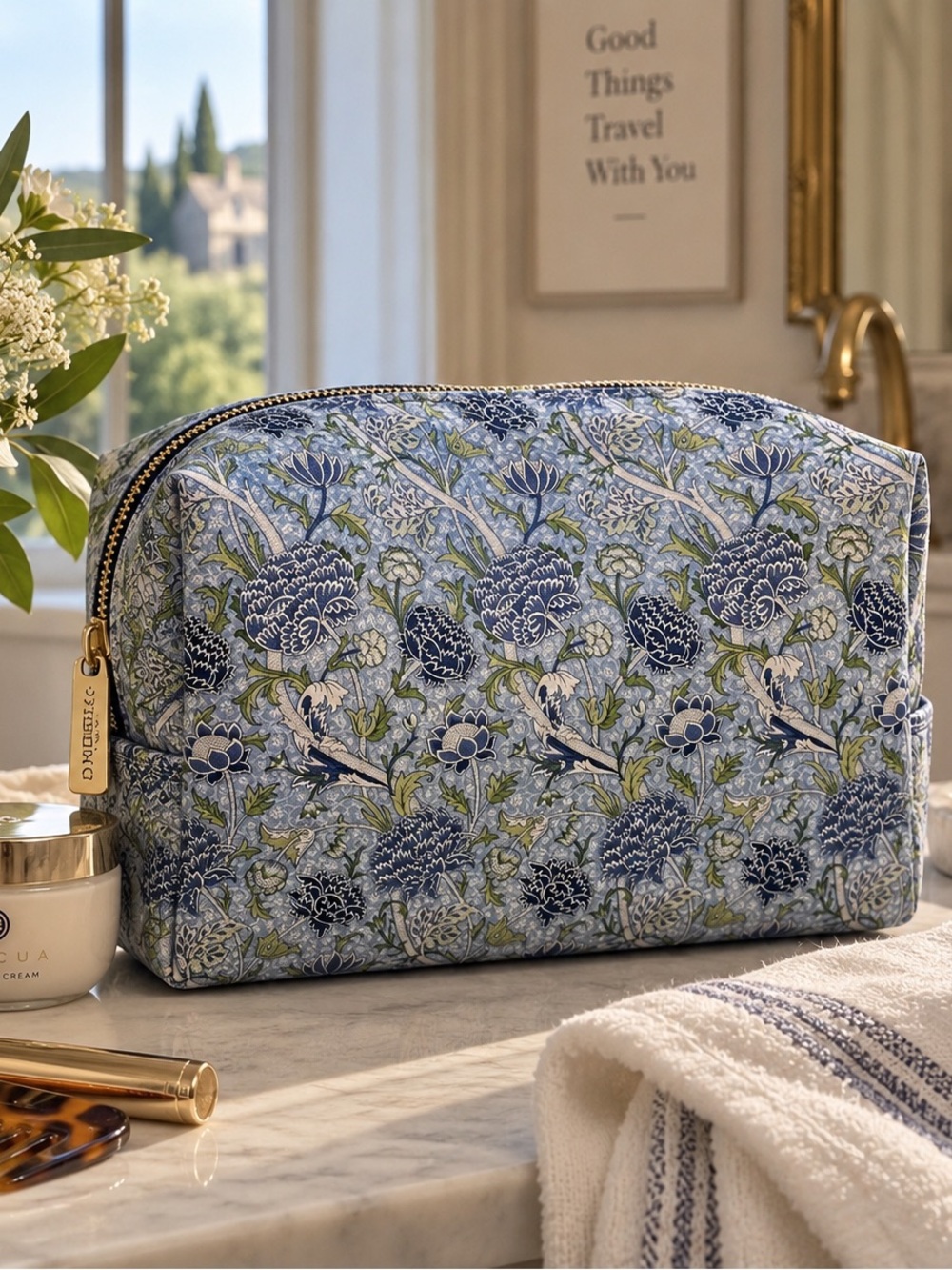 NWT | Morris & Co. Blue Botanical Toiletry Cosmetic Travel Bag